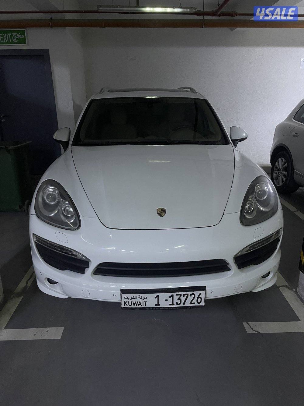 Porsche cayenne S (Gts specs) 180,000 km0