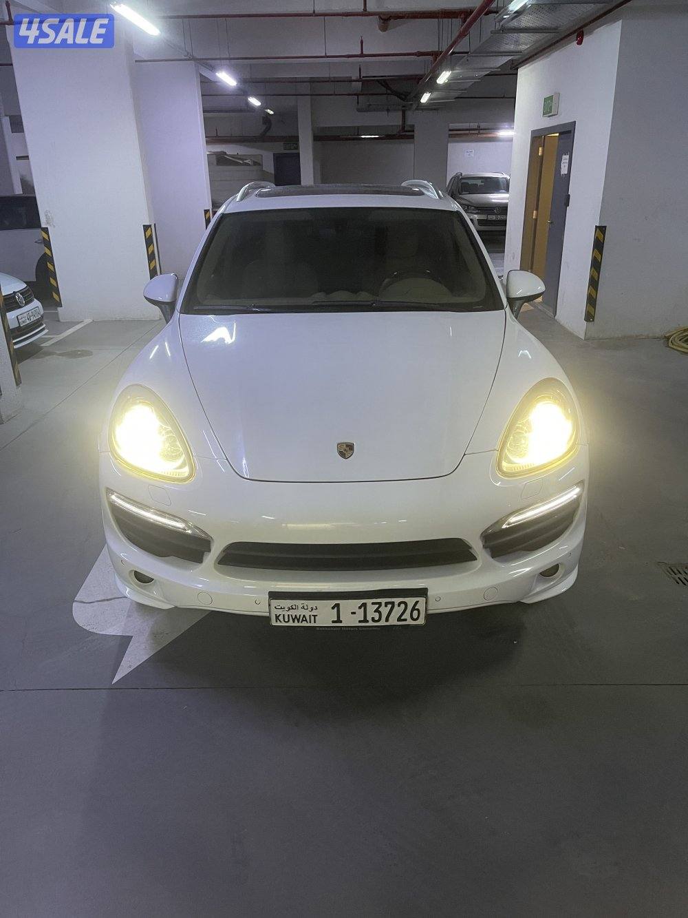 Porsche cayenne S (Gts specs) 180,000 km1