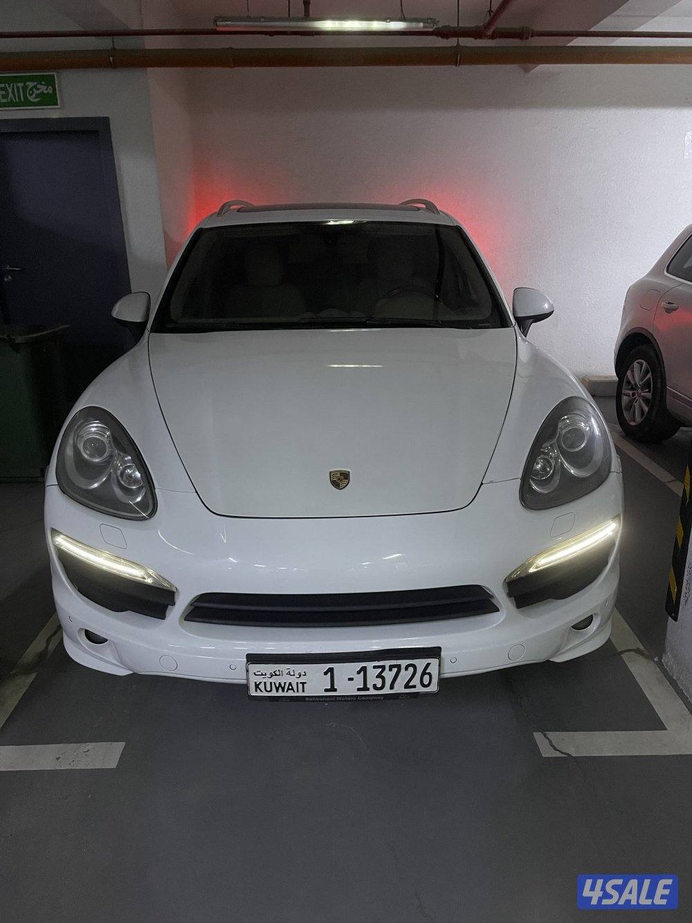 Porsche cayenne S (Gts specs) 180,000 km5