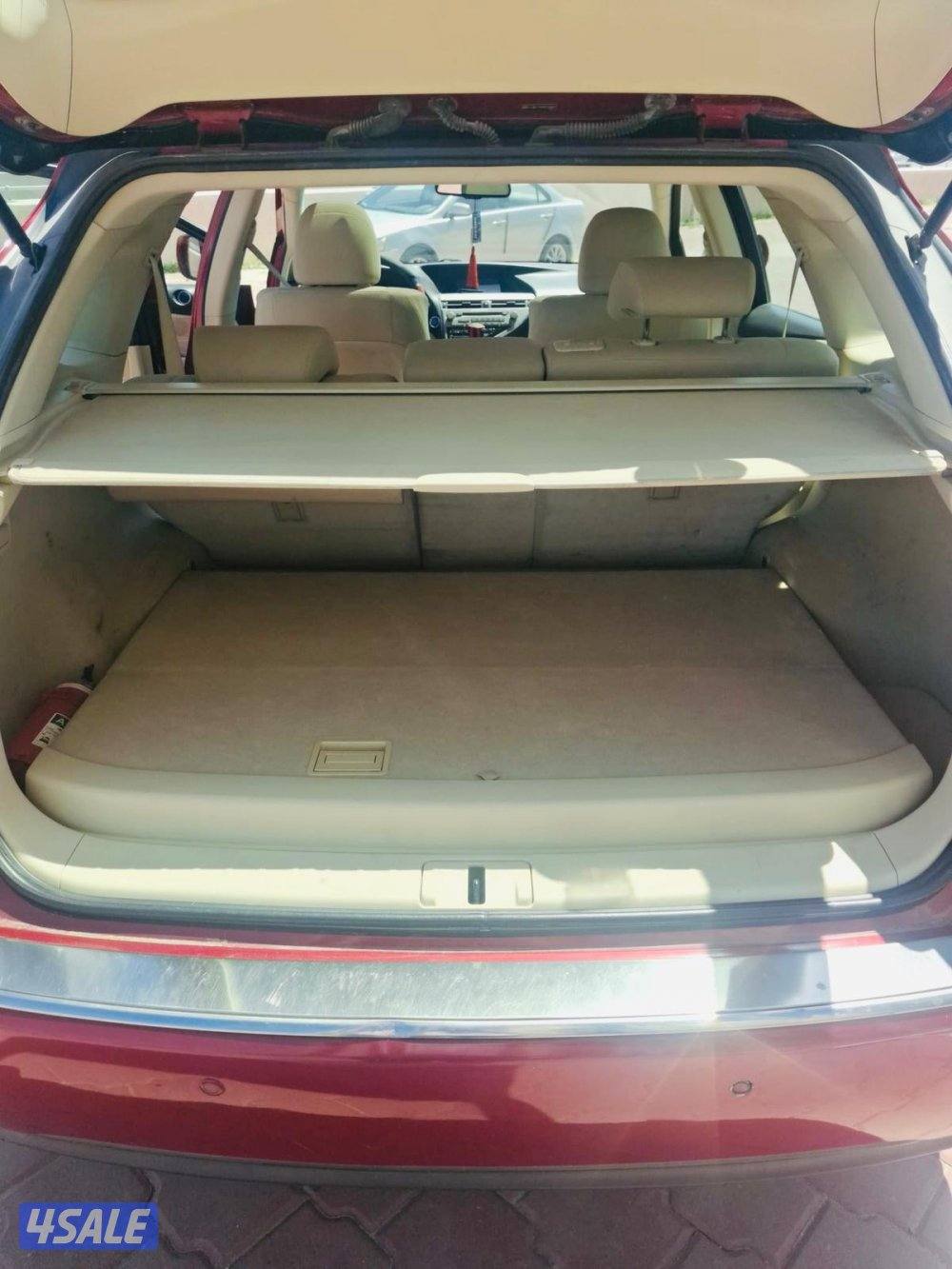 للبيع لكزس RX350
موديل 2011
عداد 200 الف شرط الفحص4