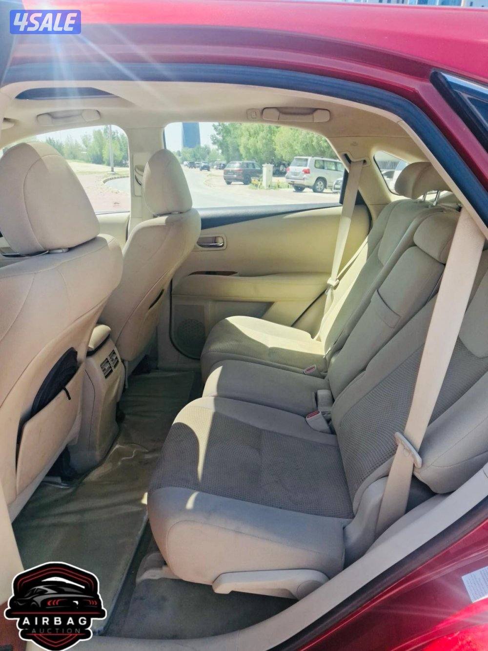 للبيع لكزس RX350
موديل 2011
عداد 200 الف شرط الفحص5