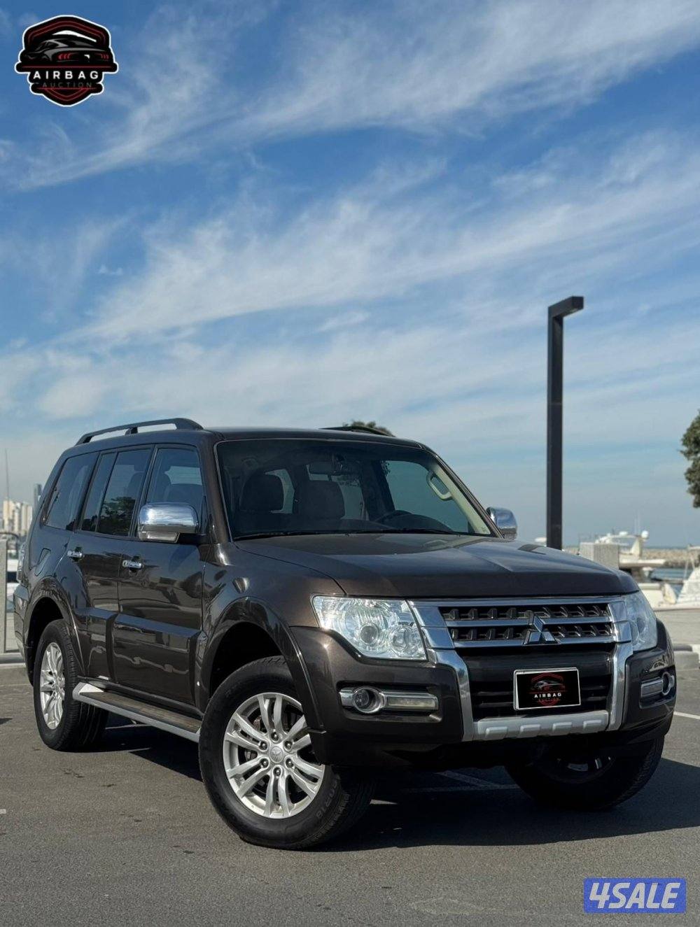 باجيرو موديل 2020 
عداد  93 الف 
ماكينه 3.8 
cc فل كامل المواصفات1