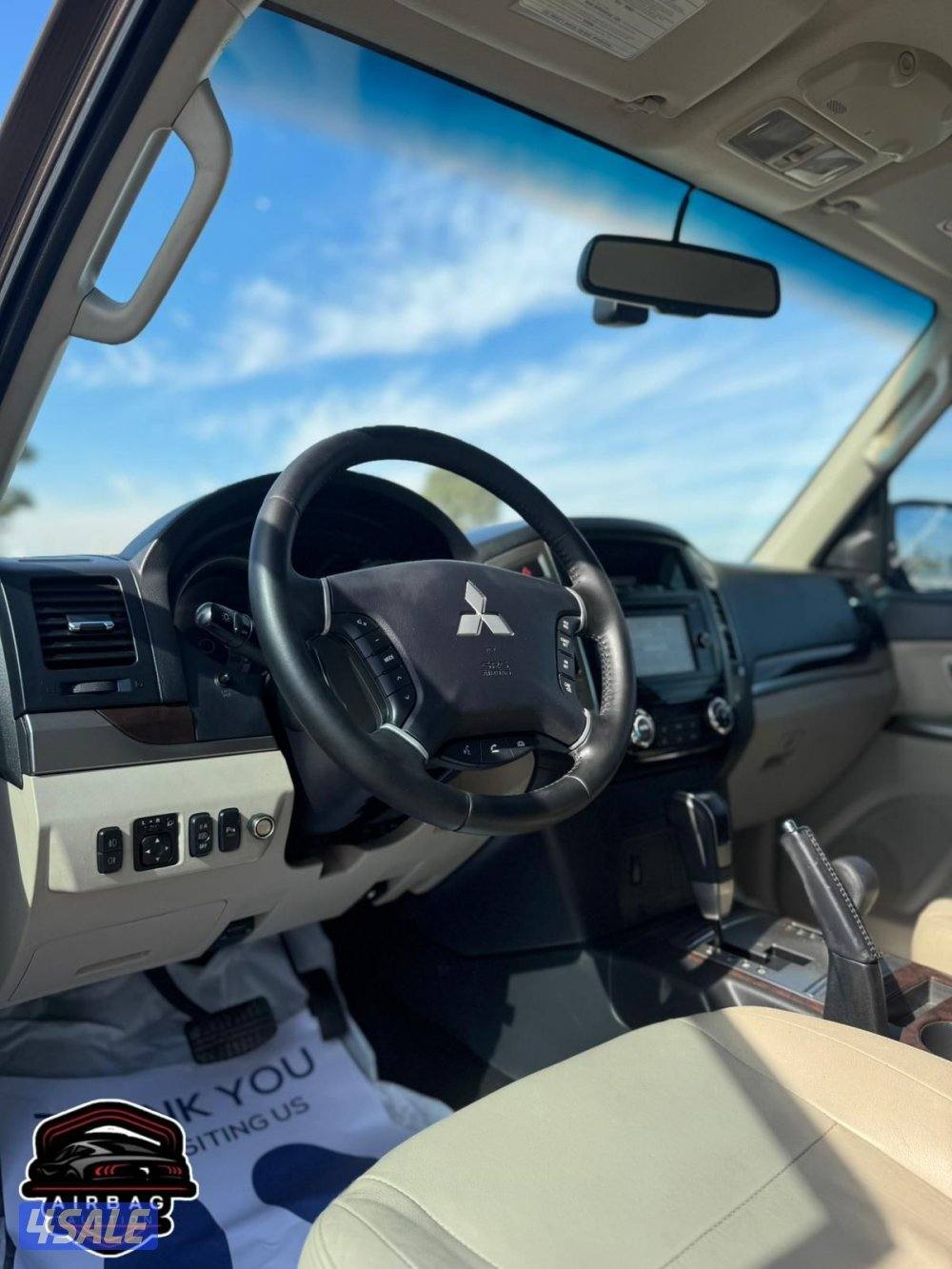 باجيرو موديل 2020 
عداد  93 الف 
ماكينه 3.8 
cc فل كامل المواصفات4