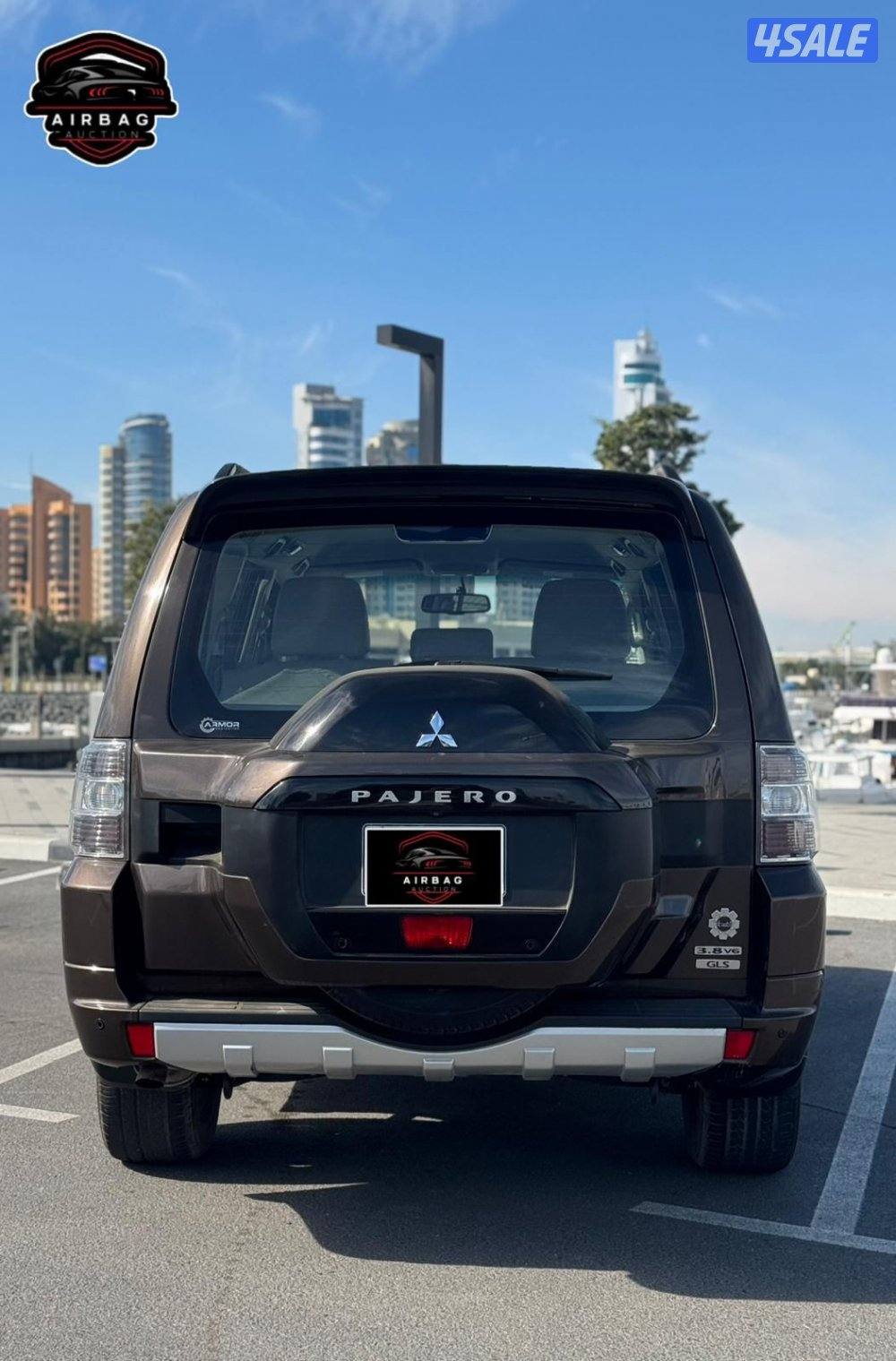 باجيرو موديل 2020 
عداد  93 الف 
ماكينه 3.8 
cc فل كامل المواصفات9