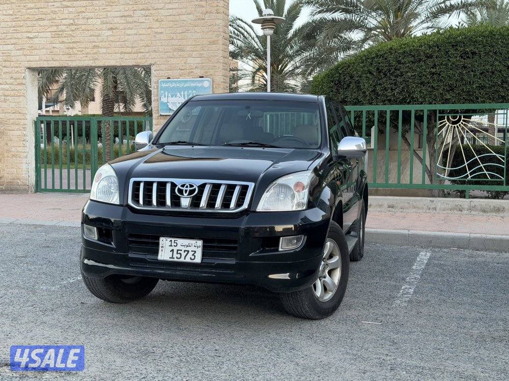 تويوتا برادو 2008 ليمتد إديشن فل أوبشن موديل V6 مع فتحة سقف للبيع.2