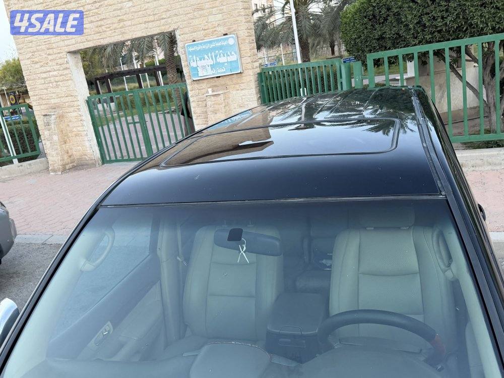 تويوتا برادو 2008 ليمتد إديشن فل أوبشن موديل V6 مع فتحة سقف للبيع.9