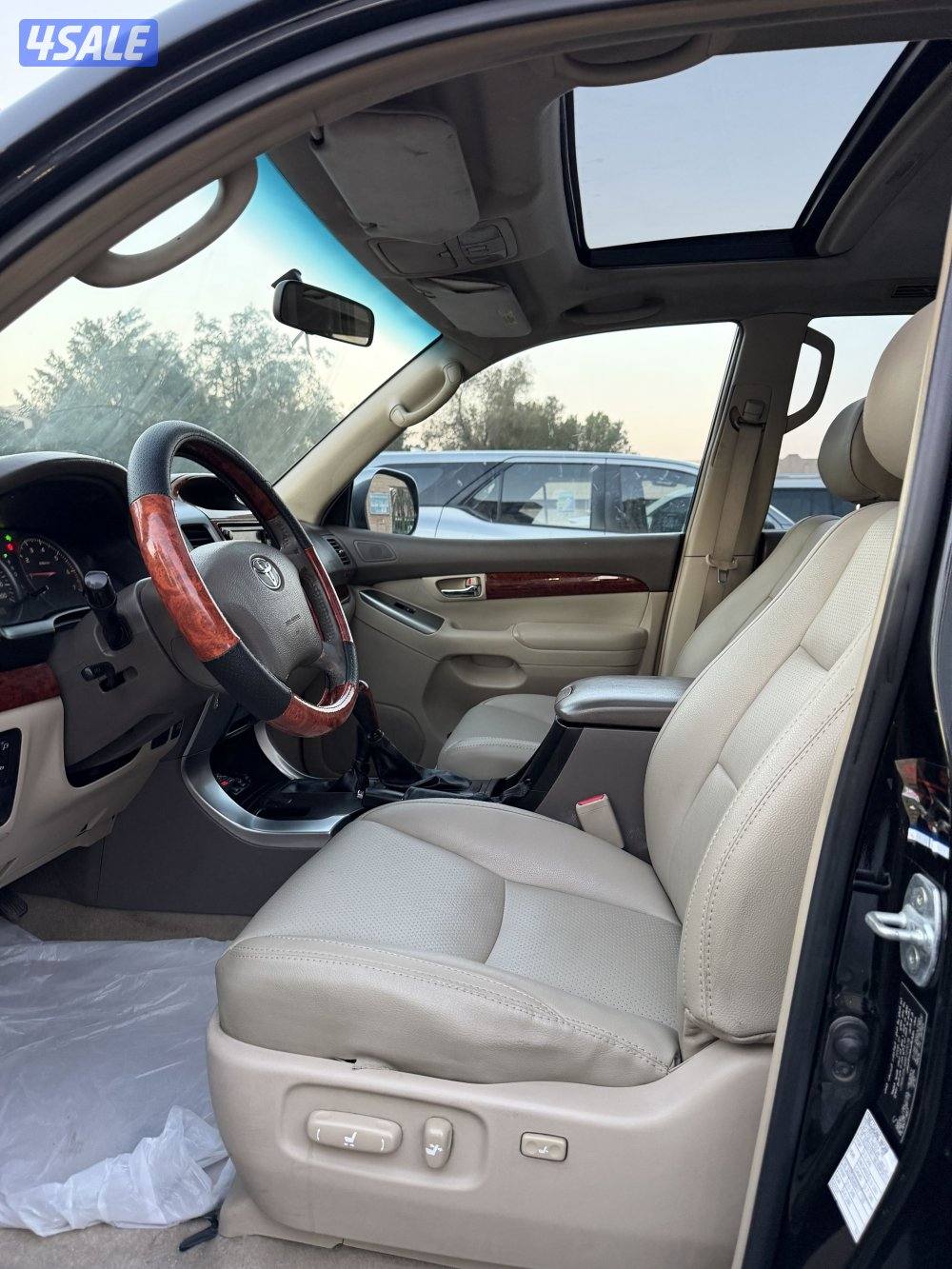 تويوتا برادو 2008 ليمتد إديشن فل أوبشن موديل V6 مع فتحة سقف للبيع.10