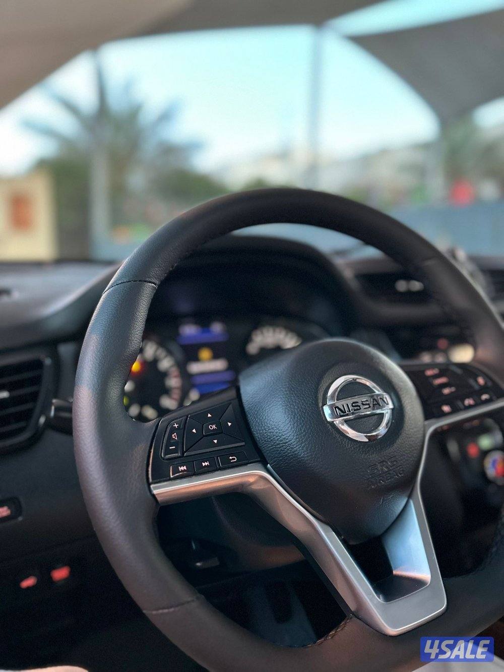 للبيع جيب نيسان اكس تريل 2020 ماشي 757