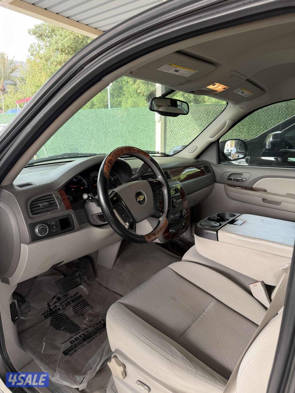 للبيع سوبربان موديل ٢٠٠٩2