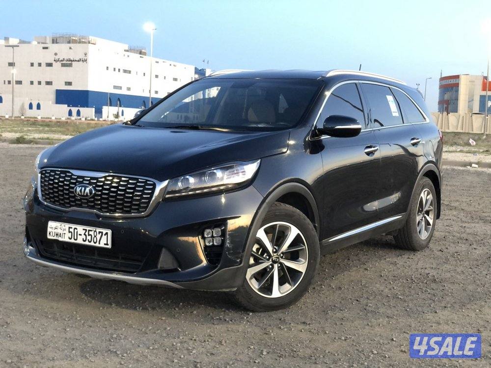 كيا سورينتو موديل 2018 ماشي 83 الف صبغ الوكالة شرط الفحص بالكامل0