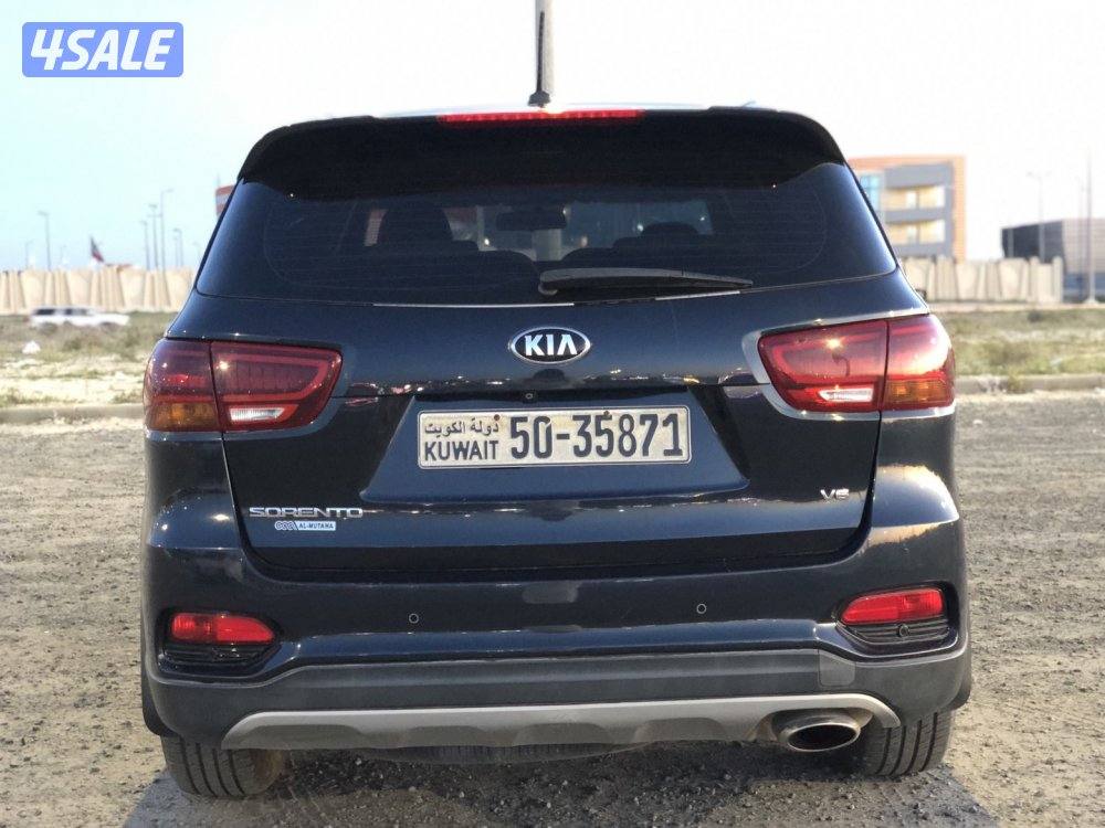 كيا سورينتو موديل 2018 ماشي 83 الف صبغ الوكالة شرط الفحص بالكامل5
