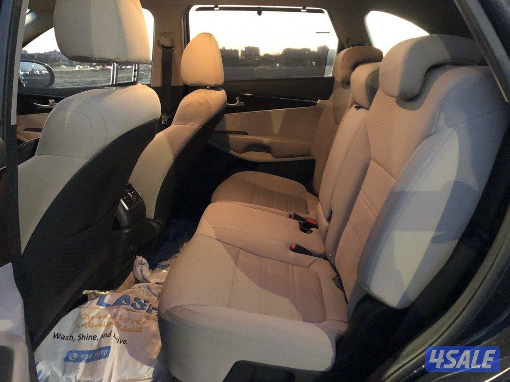 كيا سورينتو موديل 2018 ماشي 83 الف صبغ الوكالة شرط الفحص بالكامل8