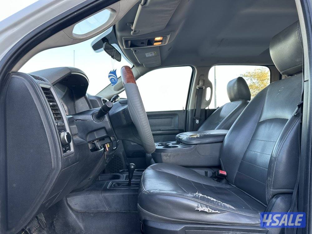 للبيع وانيت دودج رام موديل20187