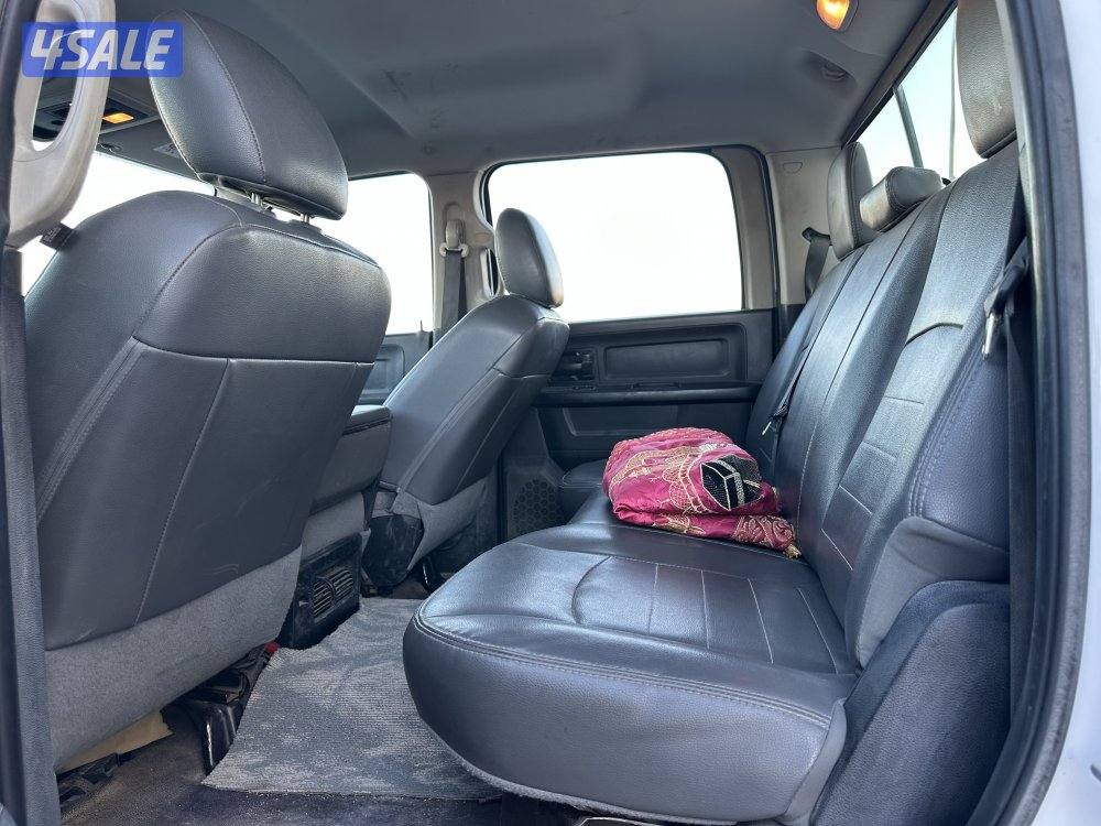 للبيع وانيت دودج رام موديل20186