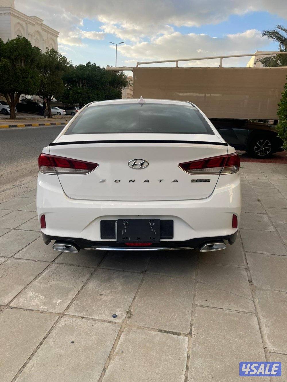 للبيع هيونداي سوناتا ٢٠١٨ شرط الفحص2