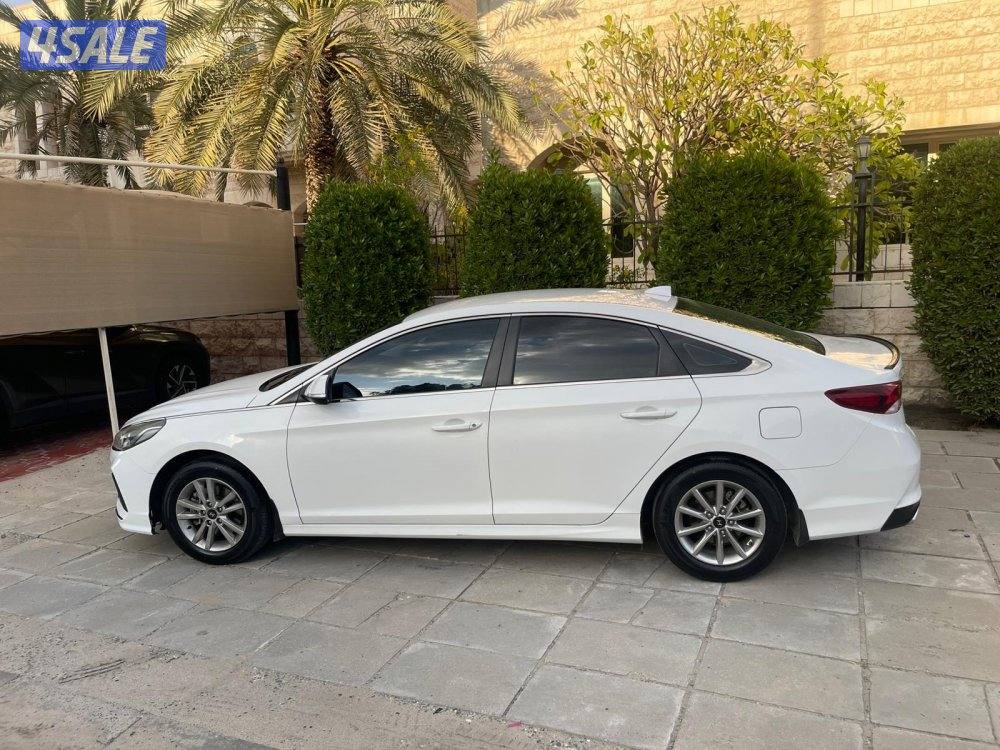 للبيع هيونداي سوناتا ٢٠١٨ شرط الفحص3