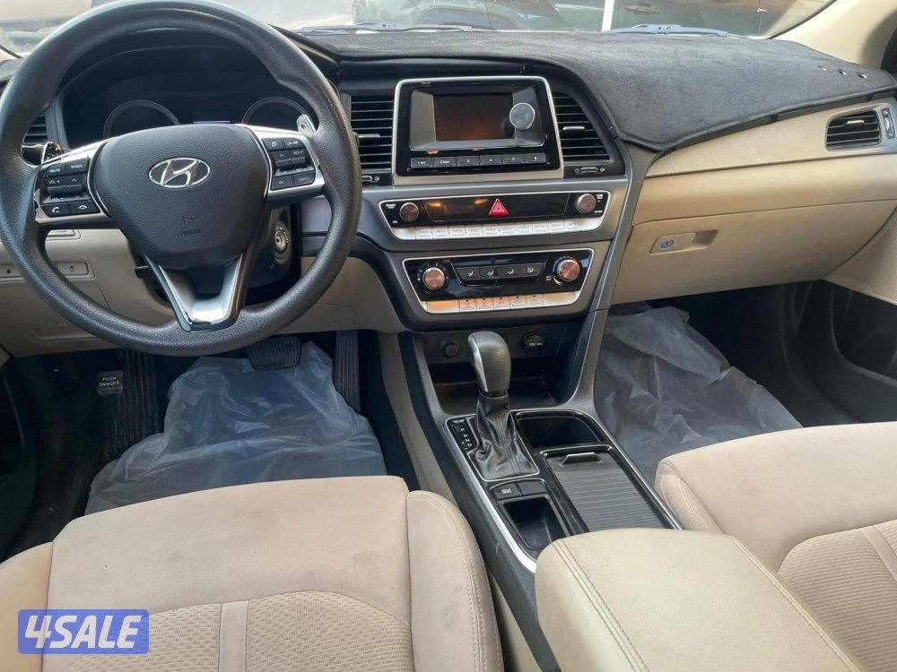 للبيع هيونداي سوناتا ٢٠١٨ شرط الفحص8