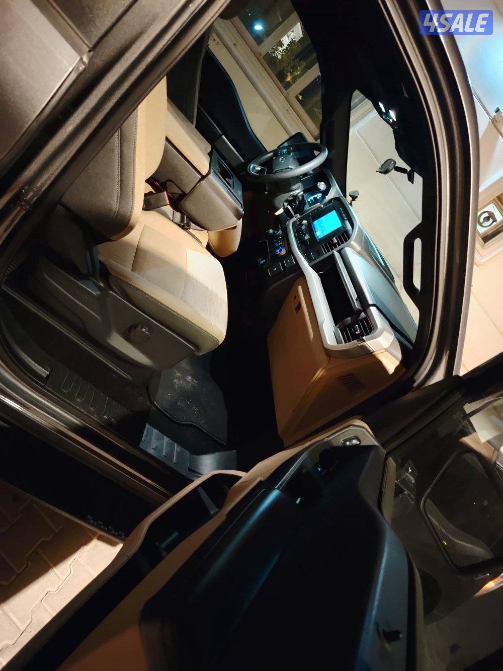 للبيع وانيت فورد-FX150 دبل جير عداد:65 ألف تحت الكفاله سرفس مجاني9