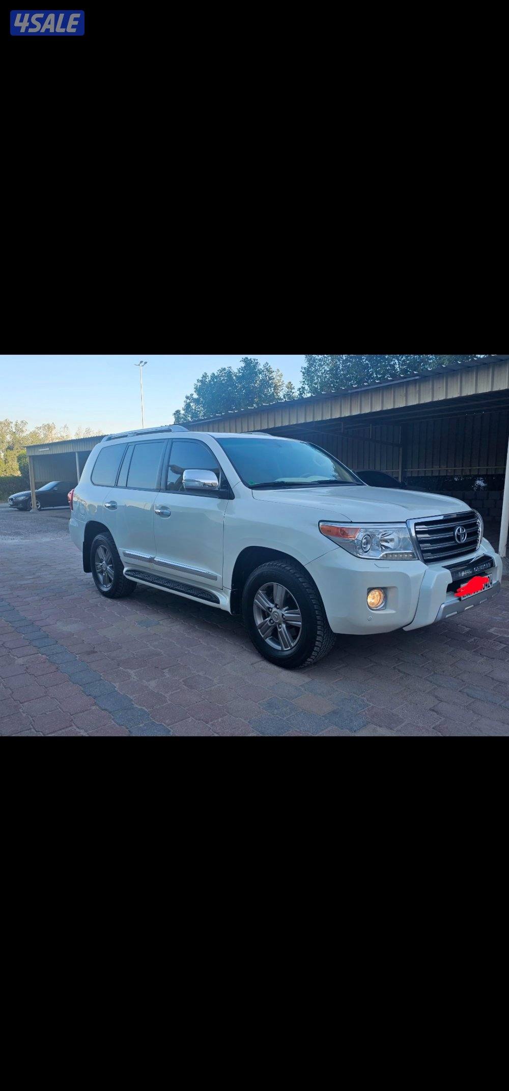 لاندكروزر ٢٠١٥ وارد الساير شرط الفحص0