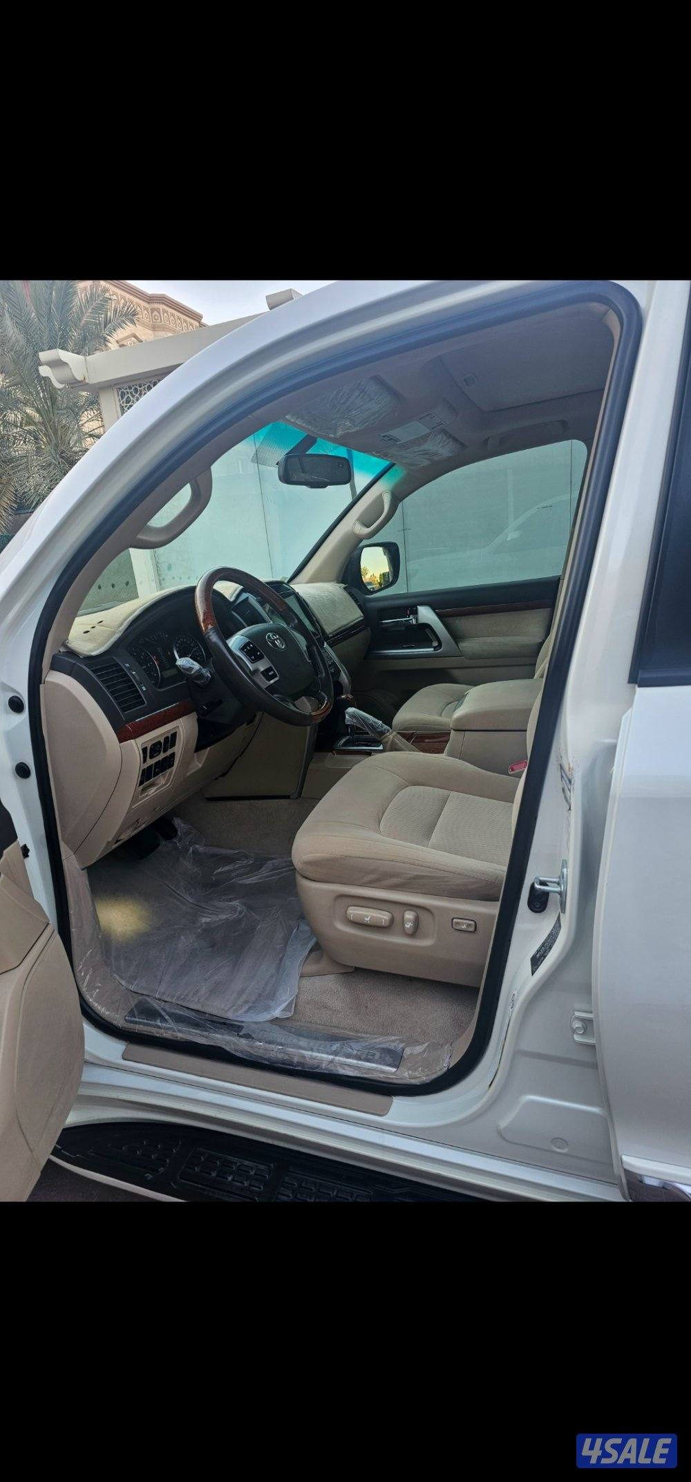 لاندكروزر ٢٠١٥ وارد الساير شرط الفحص6