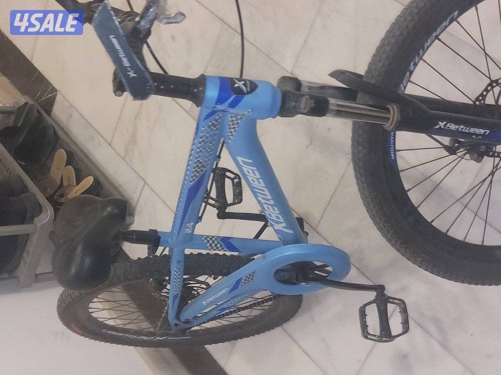 قاري جبال فيه معاونيات والقاري استخدامه خفيف ونادر اطلع فيه0