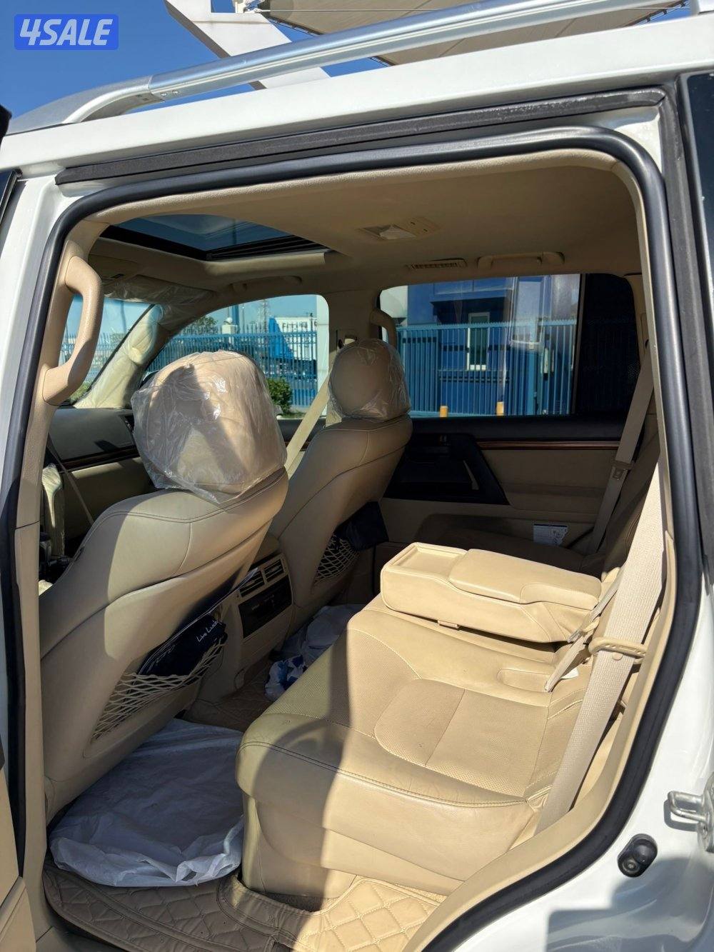 للبيع لاندكروزر GX.R 20176