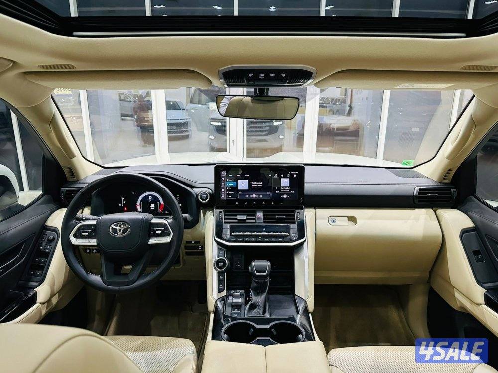 للبيع تويوتا لاندكروس GXR 4K بدون تيربو موديل 20256