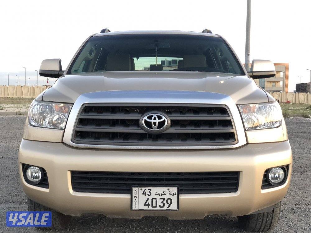 سيكويا موديل 2010  ماشي ٢١٦ الف شرط الفحص قير مكينة شاصي البدي اصباغ م1