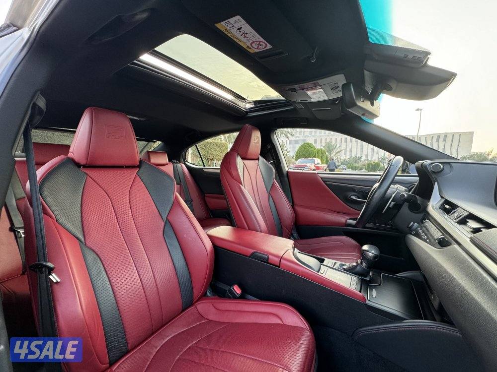 لكزس ES350 F-SPORT موديل 2019 بحاله الوكاله8