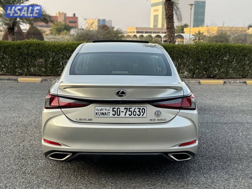 لكزس ES350 F-SPORT موديل 2019 بحاله الوكاله9