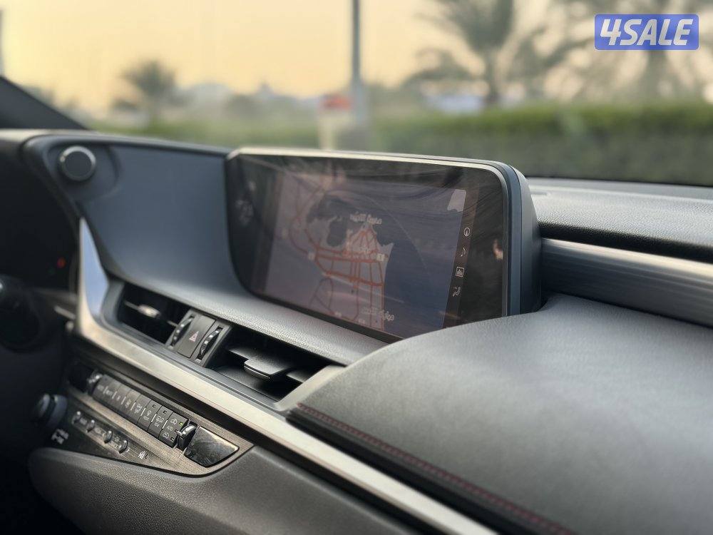 لكزس ES350 F-SPORT موديل 2019 بحاله الوكاله11