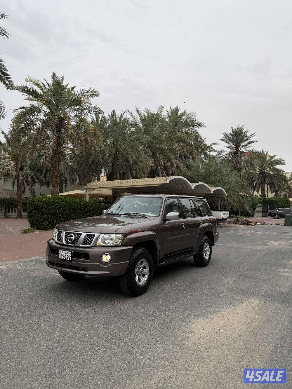 للبيع سوبر سفاري 2006 شرط الفحص0