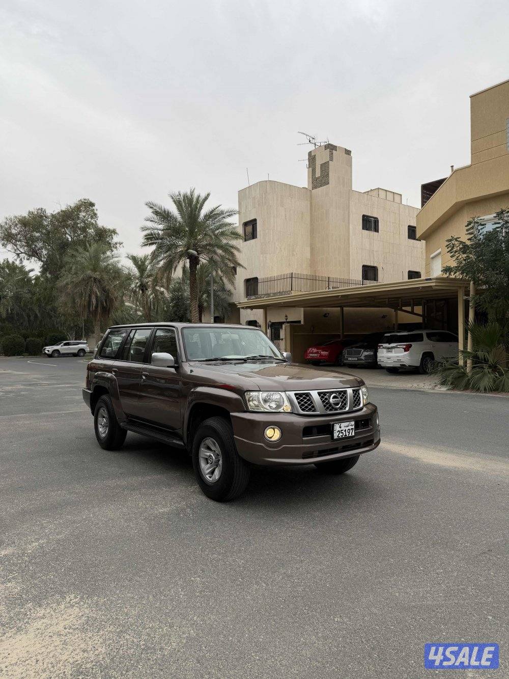 للبيع سوبر سفاري 2006 شرط الفحص3