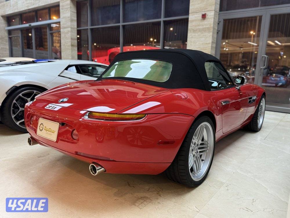 BMW … Z8 … موديل 2000 …عداد 19 الف فقط2