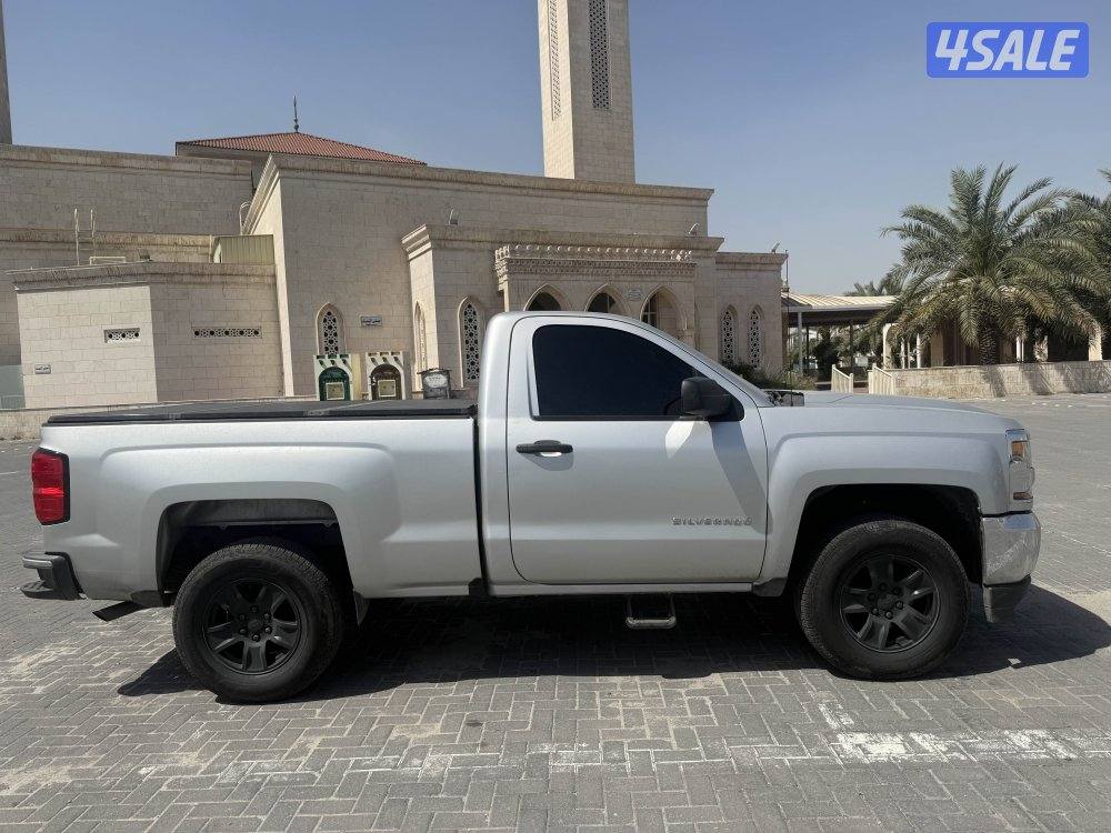 للبيع وانيت سلفرادوLS3