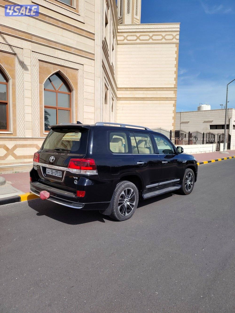 لاندكروز تورنق موديل 2021 عداد ٥٥ تبارك الله3