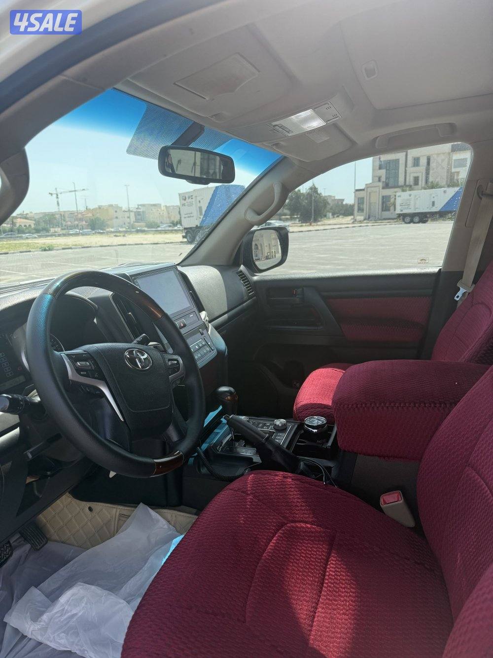 للبيع لاندكروزر 2010 شرط الفحص1