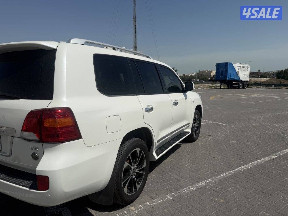 للبيع لاندكروزر 2010 شرط الفحص6