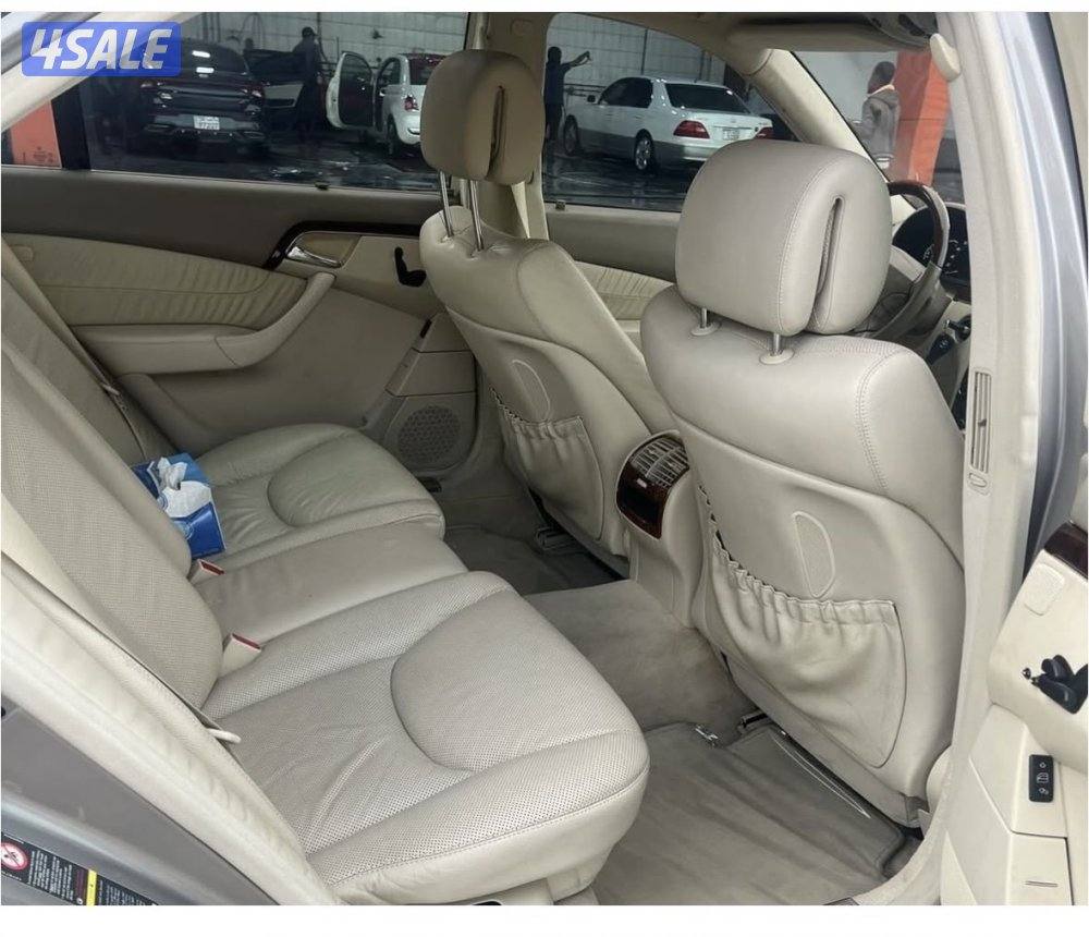 للبيع مرسيدس موديل 20055