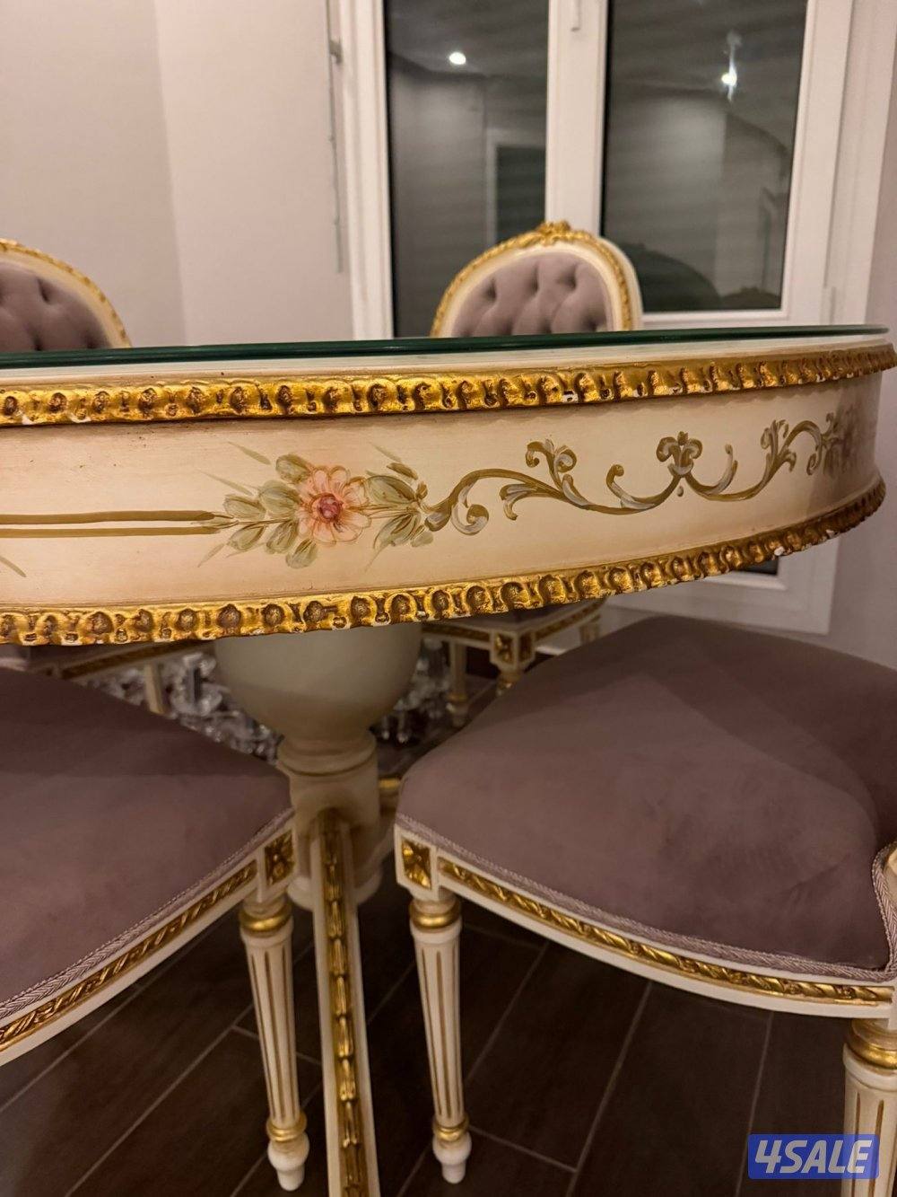 طاولة طعام كلاسيك فاخر (خشب زان أصلي) – قطر 1208