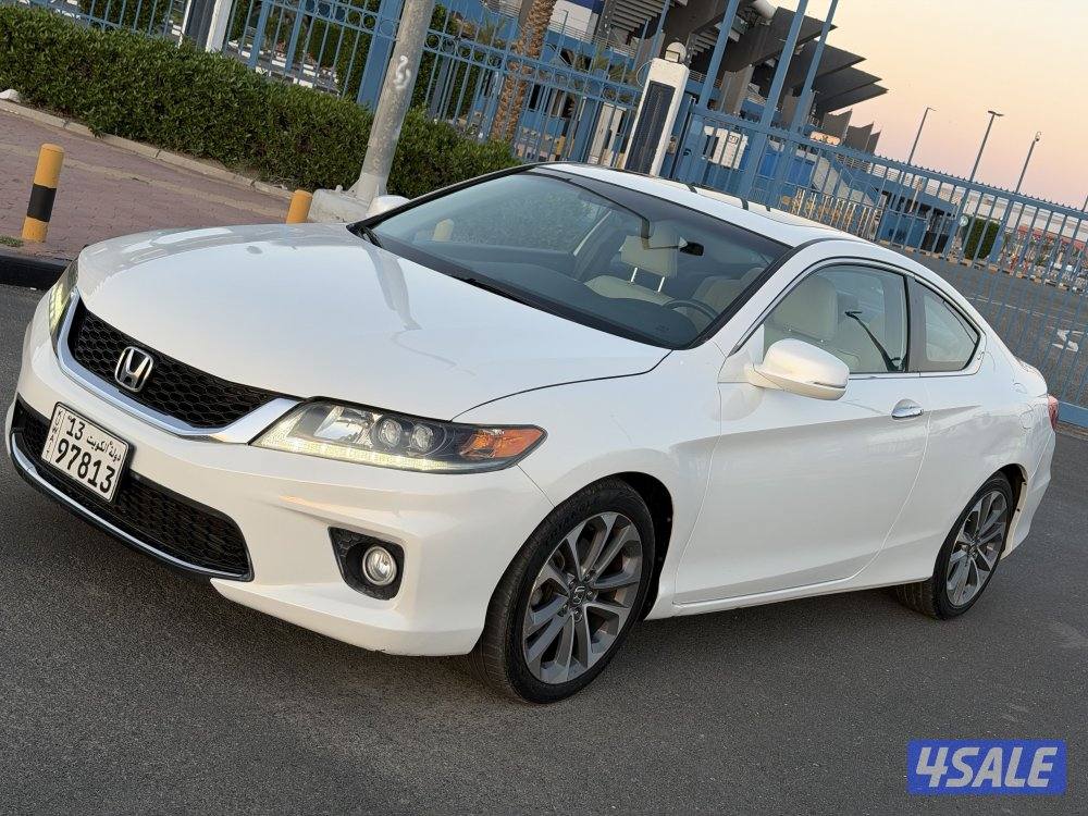 هوندا اكورد موديل 20152