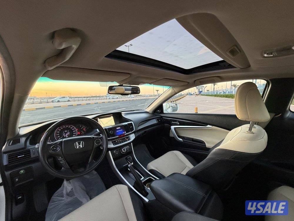 هوندا اكورد موديل 20155