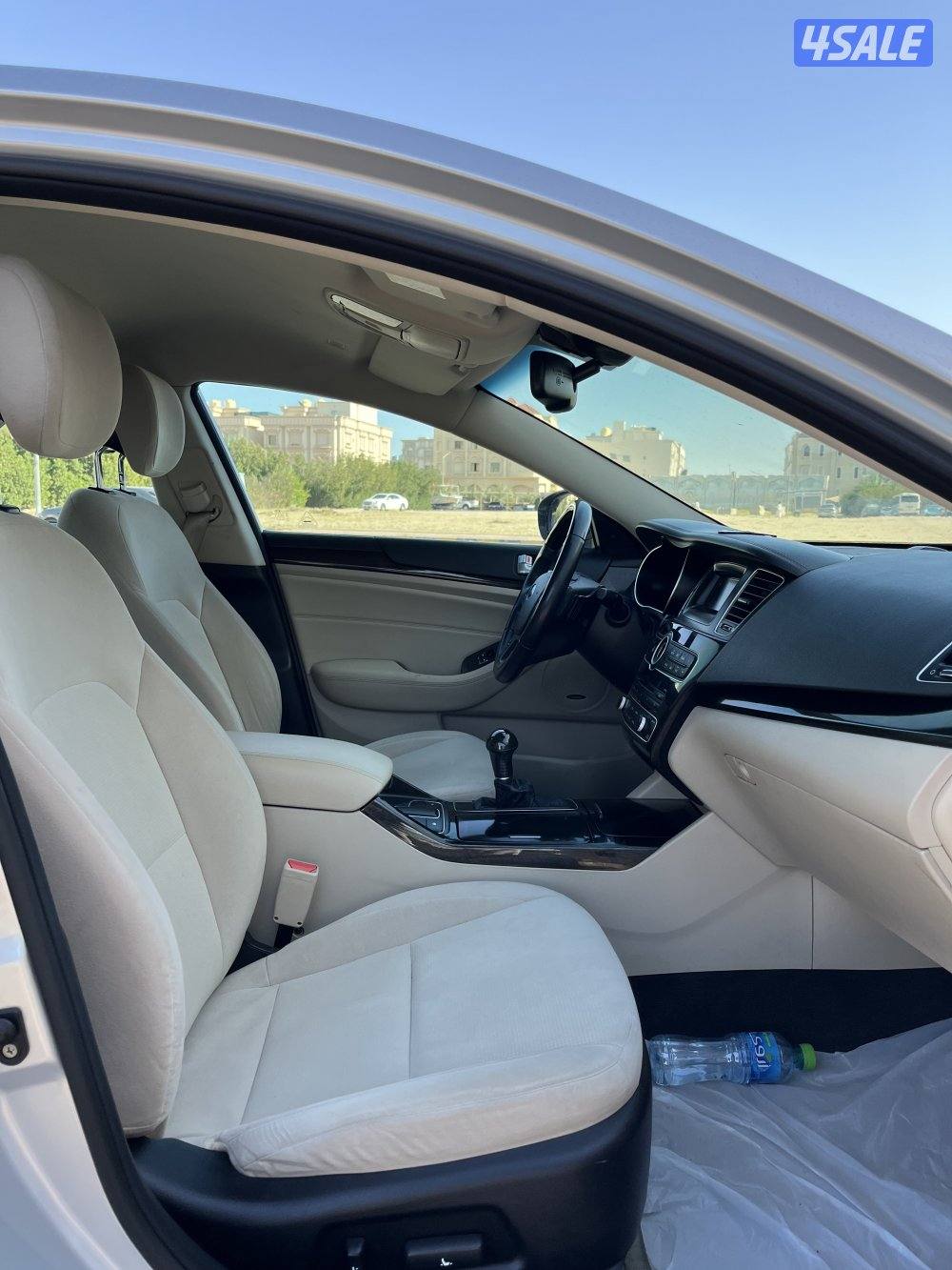 كيا كادينزا عداد  94  بحالة ممتازة 20162