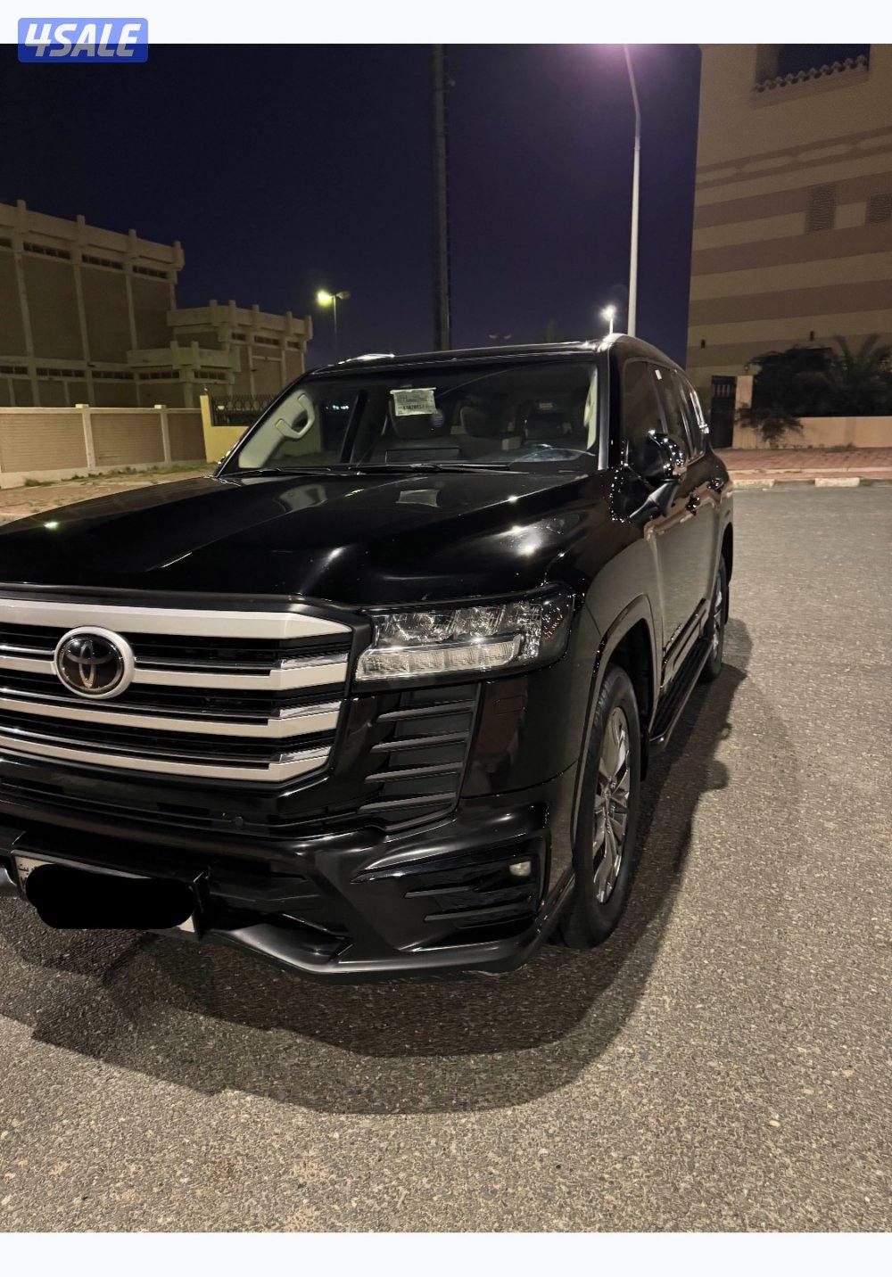 للبيع لاندكروزر ايرو اس 2022 بدون تيربو0