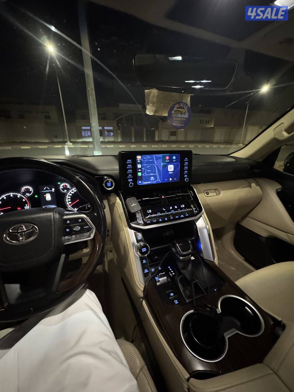 للبيع لاندكروزر ايرو اس 2022 بدون تيربو11