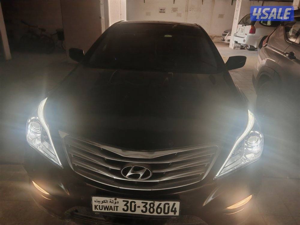 هونداي ازيرا موديل ٢٠١٤ فل ابشن اعلى فئة ماشي ١١٣ الف كيلو3