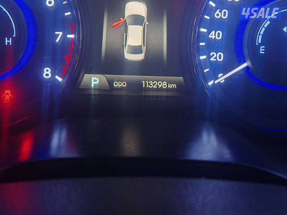 هونداي ازيرا موديل ٢٠١٤ فل ابشن اعلى فئة ماشي ١١٣ الف كيلو5