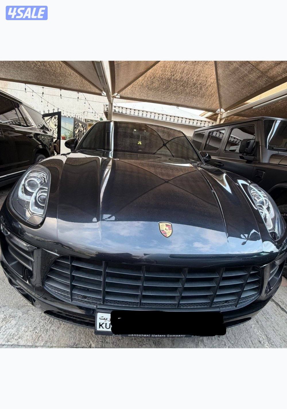 بورش اسود من داخل احمر موديل 2018  استعمال نظيف  ماشي 9300010