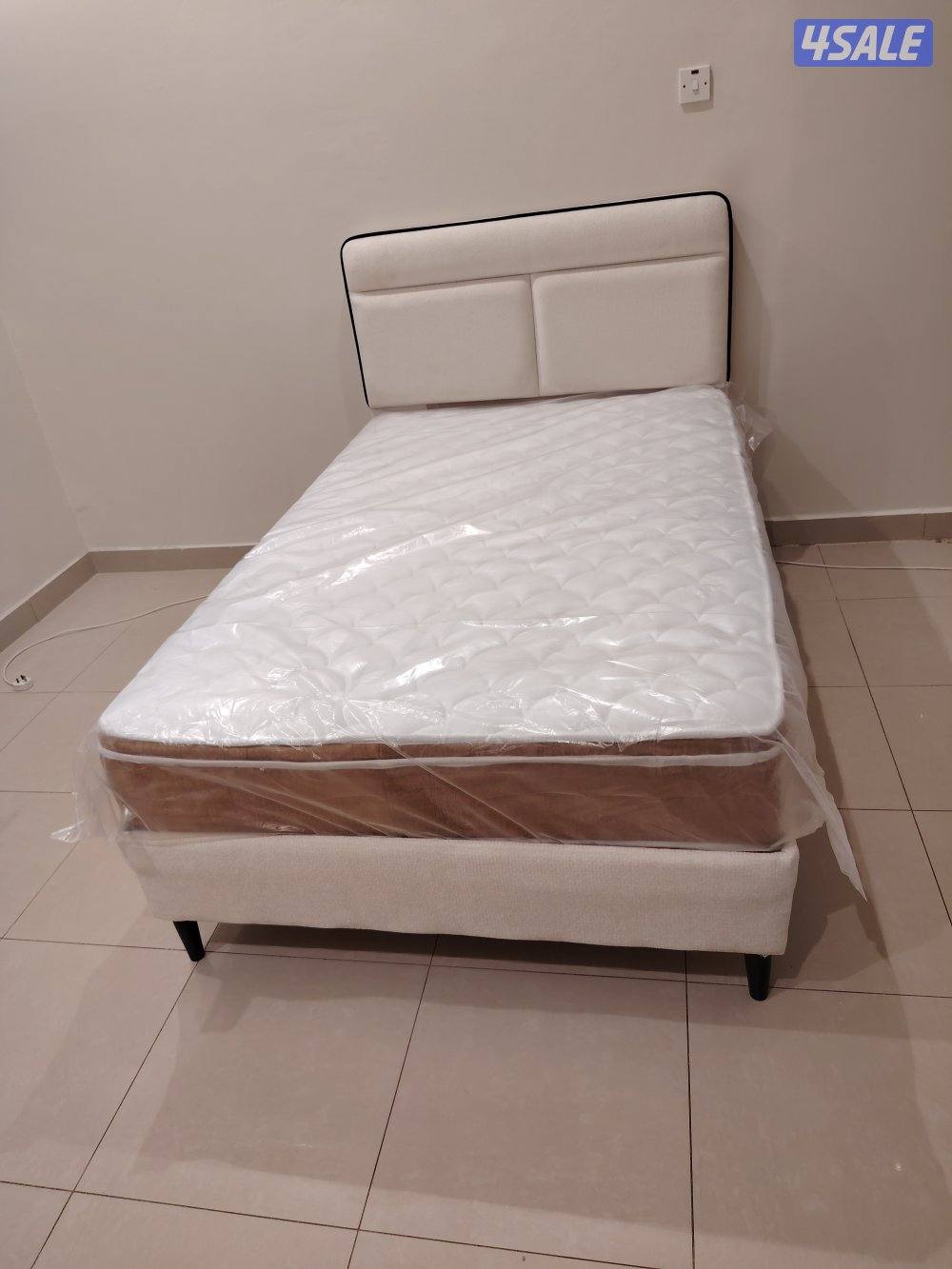 سراير حديد وسراير طبيه فرشات طبيه بكل المقاييس والاحجام واقل الاسعار10