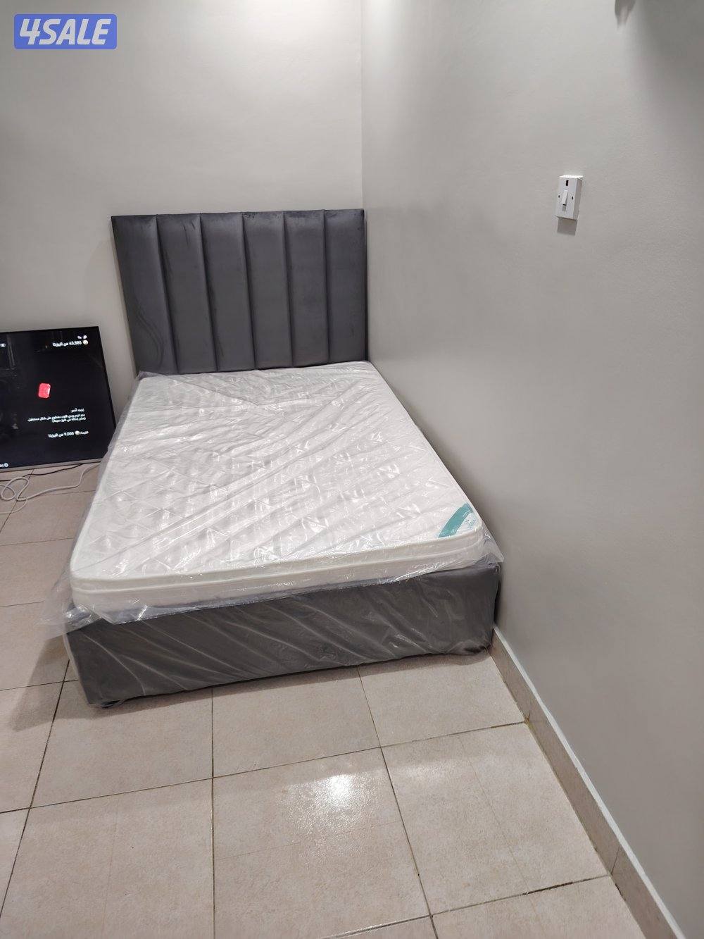 سراير حديد وسراير طبيه فرشات طبيه بكل المقاييس والاحجام واقل الاسعار12